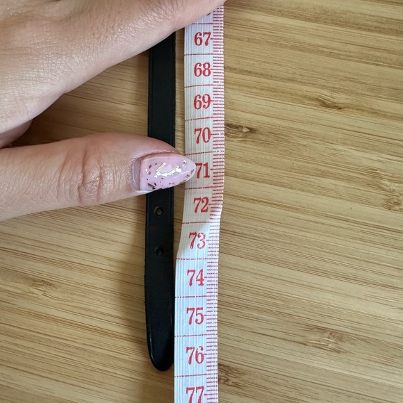 HERMES "Hapi 4": Black, Leather & Gold "H" Logo Wrap Bracelet - Picture 9 of 12